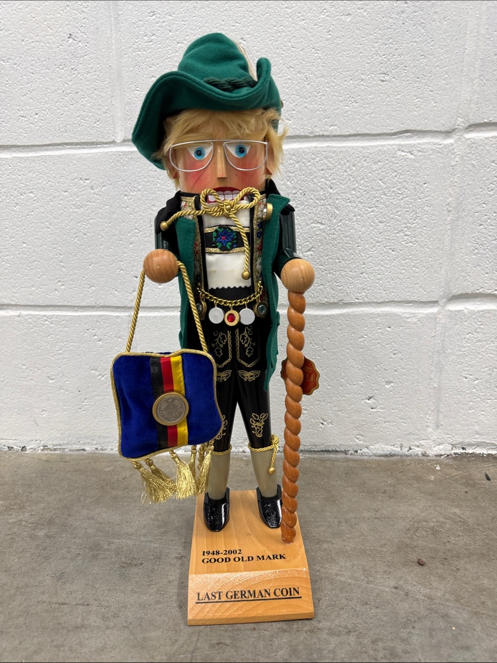 Steinbach Handmade Traditional German Nutcracker Figurine by authenticate